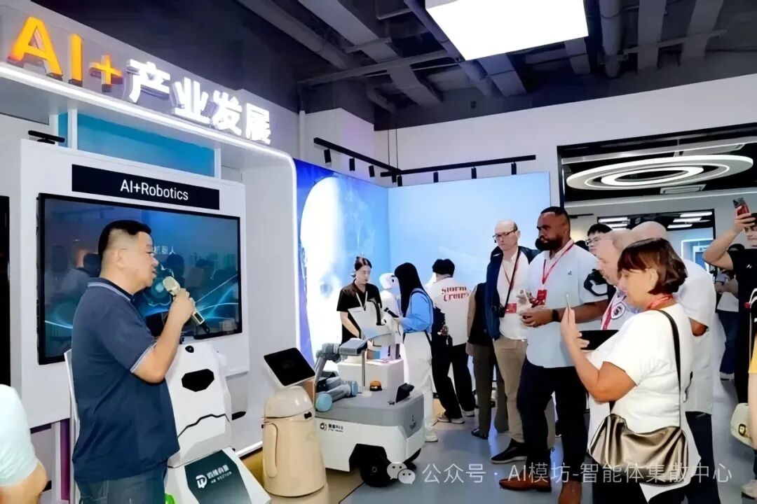 International guests visiting the 4D Vector exhibition